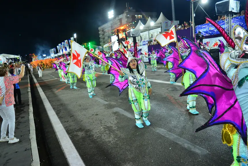  <div class='credito_fotos'>Foto: Maksuel Martins/GEA &nbsp;&nbsp;|&nbsp;&nbsp; <a href='/midias/2026/originais/20260215063733-GF00016949-F00218174.webp' download><i class='fa-solid fa-download'></i> Download</a></div>