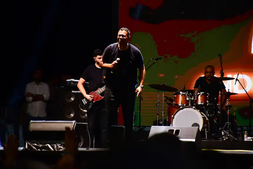  <div class='credito_fotos'>Foto: Max Renê/GEA &nbsp;&nbsp;|&nbsp;&nbsp; <a href='/midias/2026/originais/20260219102556-GF00016962-F00218364.webp' download><i class='fa-solid fa-download'></i> Download</a></div>