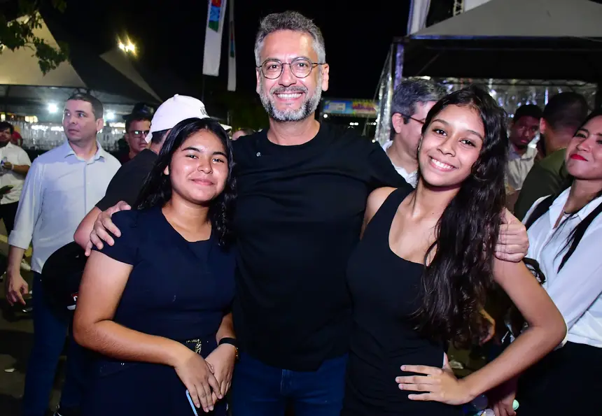  <div class='credito_fotos'>Foto: Max Renê/GEA &nbsp;&nbsp;|&nbsp;&nbsp; <a href='/midias/2026/originais/20260219102619-GF00016962-F00218376.webp' download><i class='fa-solid fa-download'></i> Download</a></div>