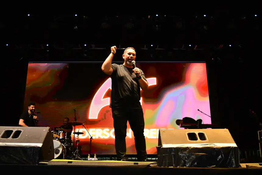  <div class='credito_fotos'>Foto: Maksuel Martins/GEA &nbsp;&nbsp;|&nbsp;&nbsp; <a href='/midias/2026/originais/20260219103801-GF00016962-F00218408.webp' download><i class='fa-solid fa-download'></i> Download</a></div>