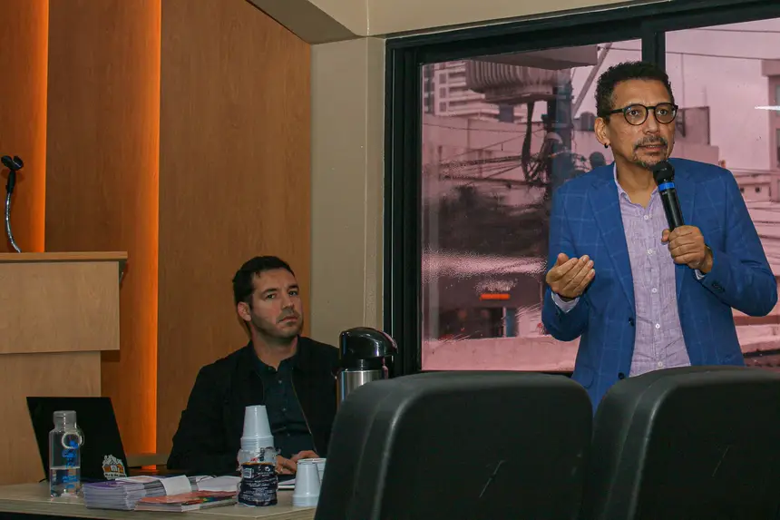  <div class='credito_fotos'>Foto: Aog Rocha/GEA &nbsp;&nbsp;|&nbsp;&nbsp; <a href='/midias/2026/originais/20260226092322-GF00016975-F00218724.webp' download><i class='fa-solid fa-download'></i> Download</a></div>