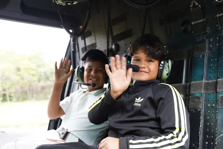 Crianças fizeram sobrevôo na Fazendinha com o GTA