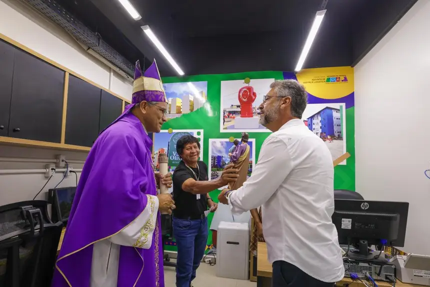 Imagem peregrina percorre as dependências do Palácio do Governo