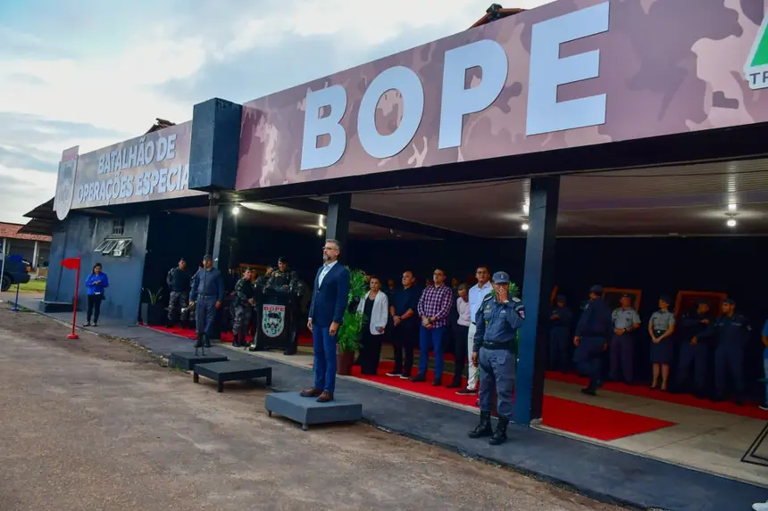  <div class='credito_fotos'>Foto: Max Renê/GEA &nbsp;&nbsp;|&nbsp;&nbsp; <a href='/midias/2026/originais/20260320091800-GF00017021-F00219814.webp' download><i class='fa-solid fa-download'></i> Download</a></div>