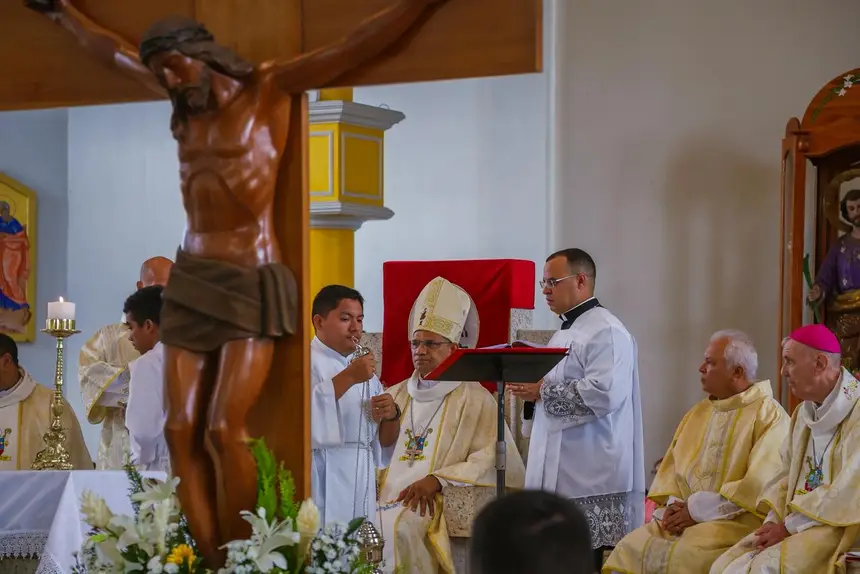  <div class='credito_fotos'>Foto: Ruan Alves / GEA &nbsp;&nbsp;|&nbsp;&nbsp; <a href='/midias/2026/originais/20260320100512-GF00017022-F00219820.webp' download><i class='fa-solid fa-download'></i> Download</a></div>