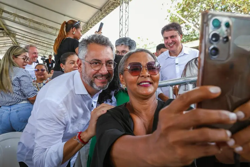  <div class='credito_fotos'>Foto:  &nbsp;&nbsp;|&nbsp;&nbsp; <a href='/midias/2026/originais/20260323104240-GF00017031-F00220016.webp' download><i class='fa-solid fa-download'></i> Download</a></div>