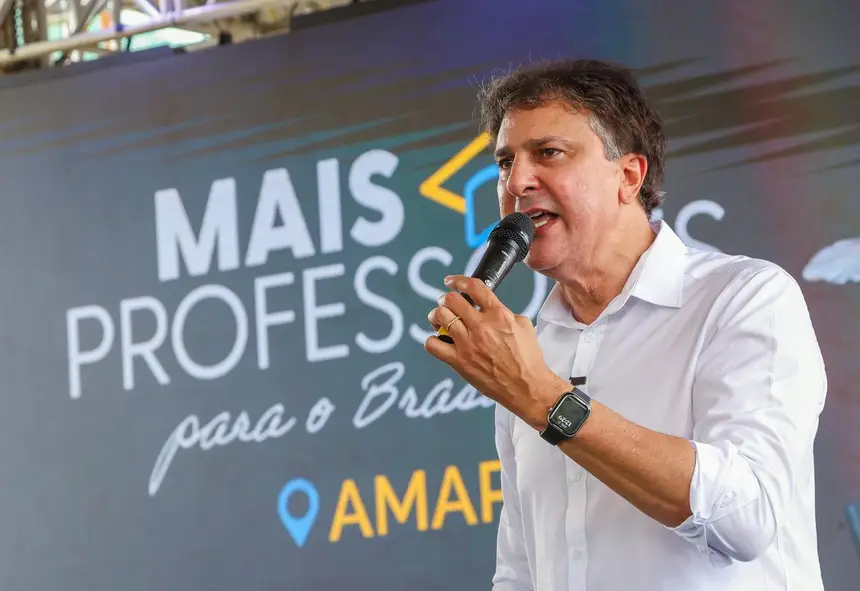  <div class='credito_fotos'>Foto:  &nbsp;&nbsp;|&nbsp;&nbsp; <a href='/midias/2026/originais/20260323104244-GF00017031-F00220021.webp' download><i class='fa-solid fa-download'></i> Download</a></div>