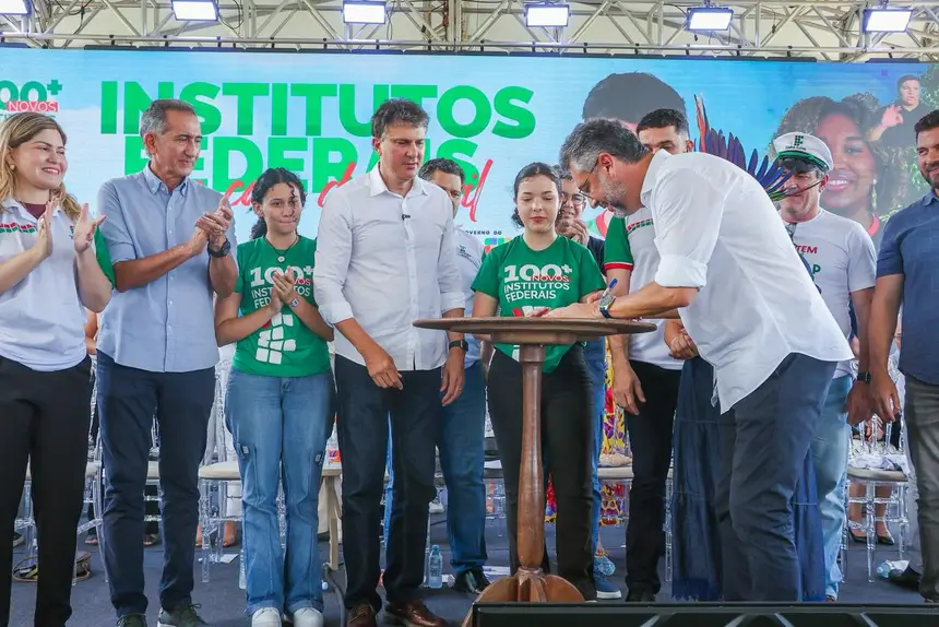  <div class='credito_fotos'>Foto:  &nbsp;&nbsp;|&nbsp;&nbsp; <a href='/midias/2026/originais/20260323104250-GF00017031-F00220029.webp' download><i class='fa-solid fa-download'></i> Download</a></div>