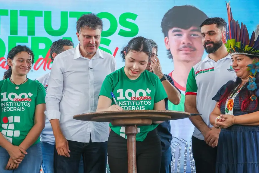  <div class='credito_fotos'>Foto:  &nbsp;&nbsp;|&nbsp;&nbsp; <a href='/midias/2026/originais/20260323104251-GF00017031-F00220030.webp' download><i class='fa-solid fa-download'></i> Download</a></div>