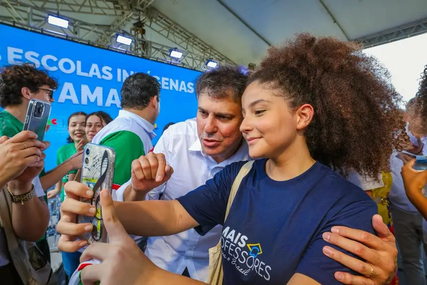  <div class='credito_fotos'>Foto:  &nbsp;&nbsp;|&nbsp;&nbsp; <a href='/midias/2026/originais/20260323104252-GF00017031-F00220031.webp' download><i class='fa-solid fa-download'></i> Download</a></div>