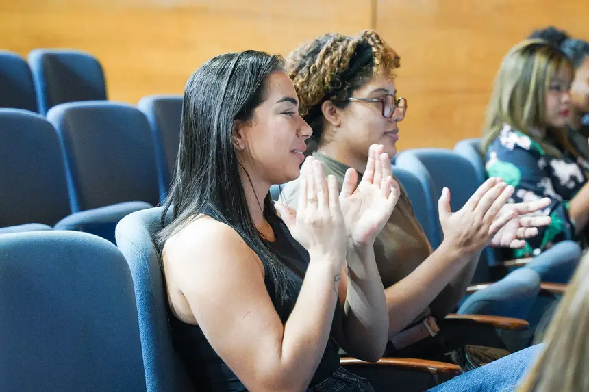  <div class='credito_fotos'>Foto: Lidiane Lima/GEA &nbsp;&nbsp;|&nbsp;&nbsp; <a href='/midias/2026/originais/20260326140315-GF00017042-F00220363.webp' download><i class='fa-solid fa-download'></i> Download</a></div>