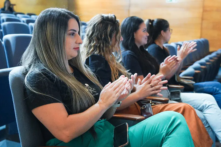  <div class='credito_fotos'>Foto: Lidiane Lima/GEA &nbsp;&nbsp;|&nbsp;&nbsp; <a href='/midias/2026/originais/20260326140318-GF00017042-F00220366.webp' download><i class='fa-solid fa-download'></i> Download</a></div>