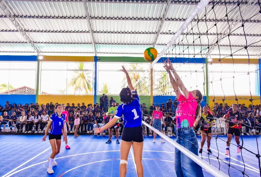  <div class='credito_fotos'>Foto: Maksuel Martins/GEA &nbsp;&nbsp;|&nbsp;&nbsp; <a href='/midias/2026/originais/20260330115906-GF00017050-F00220567.webp' download><i class='fa-solid fa-download'></i> Download</a></div>