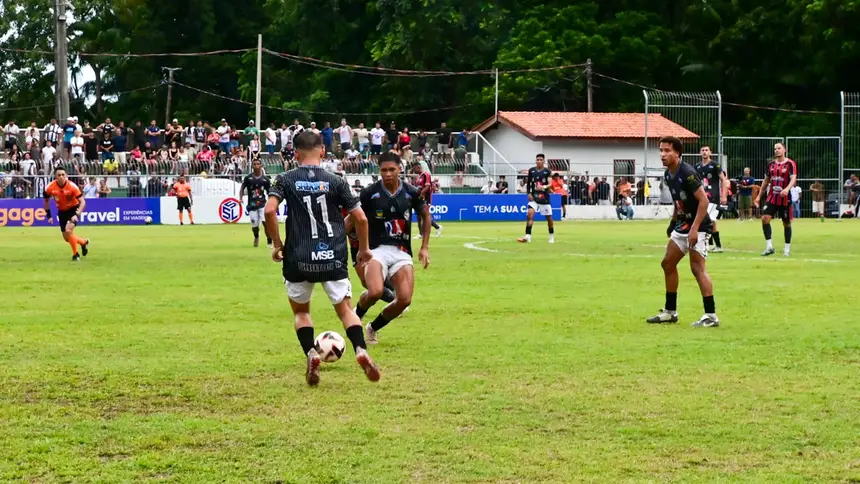  <div class='credito_fotos'>Foto: Sal Lima/GEA &nbsp;&nbsp;|&nbsp;&nbsp; <a href='/midias/2026/originais/20260330135559-GF00017053-F00220640.webp' download><i class='fa-solid fa-download'></i> Download</a></div>