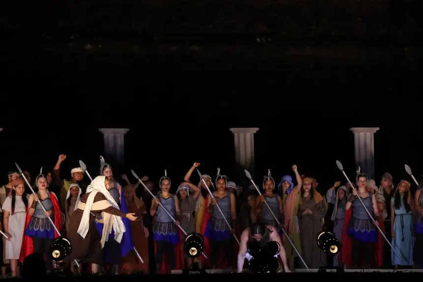  <div class='credito_fotos'>Foto: Nayana Magalhães/GEA &nbsp;&nbsp;|&nbsp;&nbsp; <a href='/midias/2026/originais/20260406092248-GF00017057-F00220804.webp' download><i class='fa-solid fa-download'></i> Download</a></div>