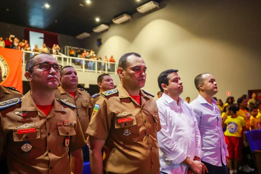  <div class='credito_fotos'>Foto: Ruan Alves / GEA &nbsp;&nbsp;|&nbsp;&nbsp; <a href='/midias/2026/originais/20260406095220-GF00017061-F00220902.webp' download><i class='fa-solid fa-download'></i> Download</a></div>