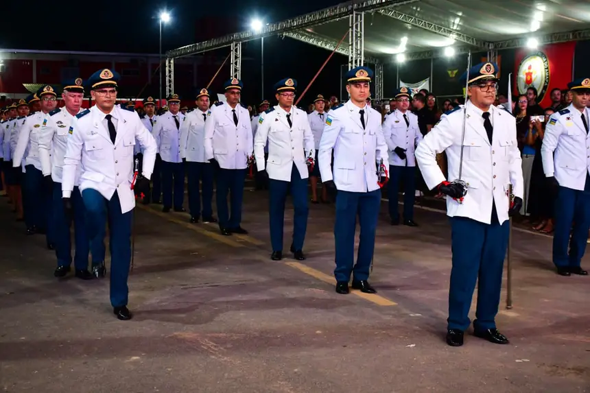  <div class='credito_fotos'>Foto: Max Renê/GEA &nbsp;&nbsp;|&nbsp;&nbsp; <a href='/midias/2026/originais/20260410085006-GF00017065-F00221015.webp' download><i class='fa-solid fa-download'></i> Download</a></div>