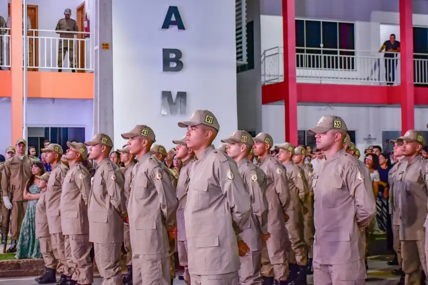  <div class='credito_fotos'>Foto: Max Renê/GEA &nbsp;&nbsp;|&nbsp;&nbsp; <a href='/midias/2026/originais/20260410085033-GF00017065-F00221035.webp' download><i class='fa-solid fa-download'></i> Download</a></div>