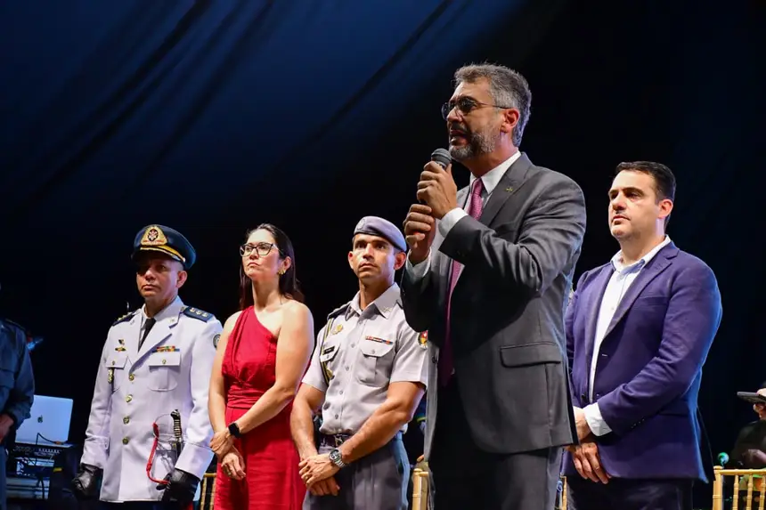  <div class='credito_fotos'>Foto: Max Renê/GEA &nbsp;&nbsp;|&nbsp;&nbsp; <a href='/midias/2026/originais/20260410085036-GF00017065-F00221039.webp' download><i class='fa-solid fa-download'></i> Download</a></div>