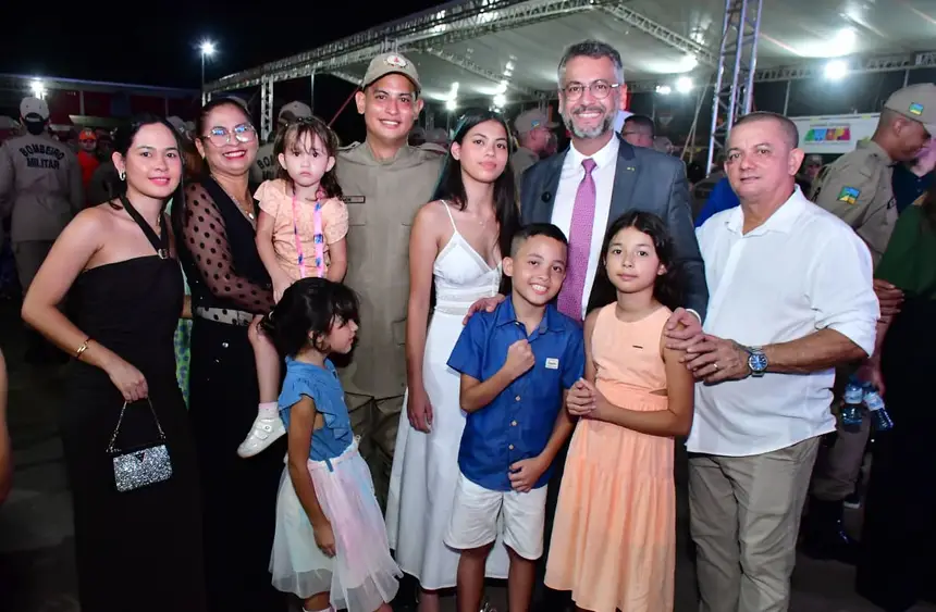  <div class='credito_fotos'>Foto: Max Renê/GEA &nbsp;&nbsp;|&nbsp;&nbsp; <a href='/midias/2026/originais/20260410085041-GF00017065-F00221046.webp' download><i class='fa-solid fa-download'></i> Download</a></div>