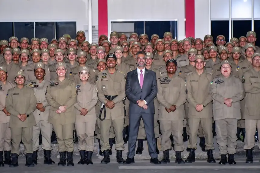  <div class='credito_fotos'>Foto: Max Renê/GEA &nbsp;&nbsp;|&nbsp;&nbsp; <a href='/midias/2026/originais/20260410085050-GF00017065-F00221049.webp' download><i class='fa-solid fa-download'></i> Download</a></div>