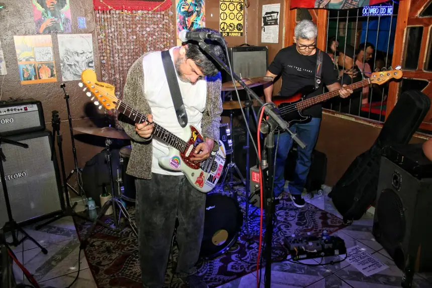  <div class='credito_fotos'>Foto: Aog Rocha/GEA &nbsp;&nbsp;|&nbsp;&nbsp; <a href='/midias/2026/originais/20260414104035-GF00017069-F00221141.webp' download><i class='fa-solid fa-download'></i> Download</a></div>