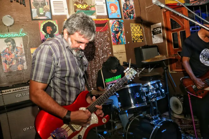  <div class='credito_fotos'>Foto: Aog Rocha/GEA &nbsp;&nbsp;|&nbsp;&nbsp; <a href='/midias/2026/originais/20260414104045-GF00017069-F00221154.webp' download><i class='fa-solid fa-download'></i> Download</a></div>