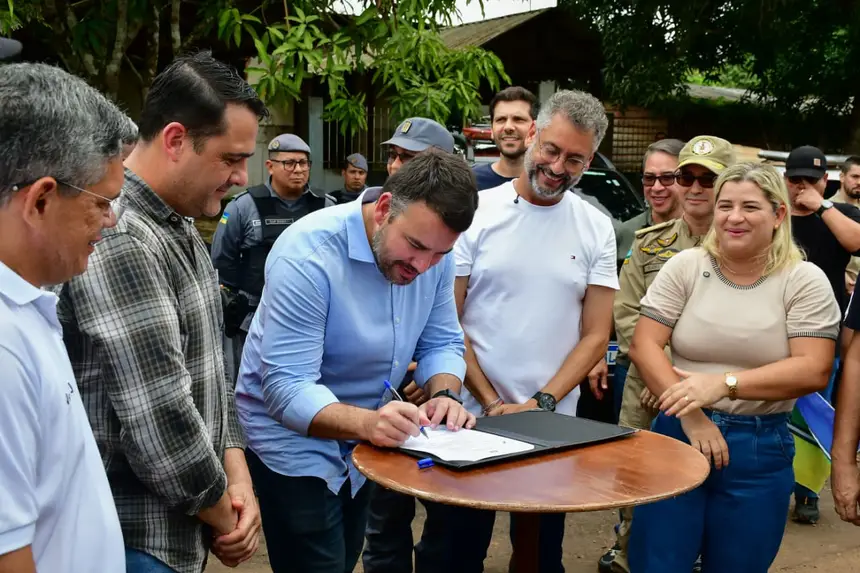  <div class='credito_fotos'>Foto: Max Renê/GEA &nbsp;&nbsp;|&nbsp;&nbsp; <a href='/midias/2026/originais/20260414111229-GF00017074-F00221243.webp' download><i class='fa-solid fa-download'></i> Download</a></div>