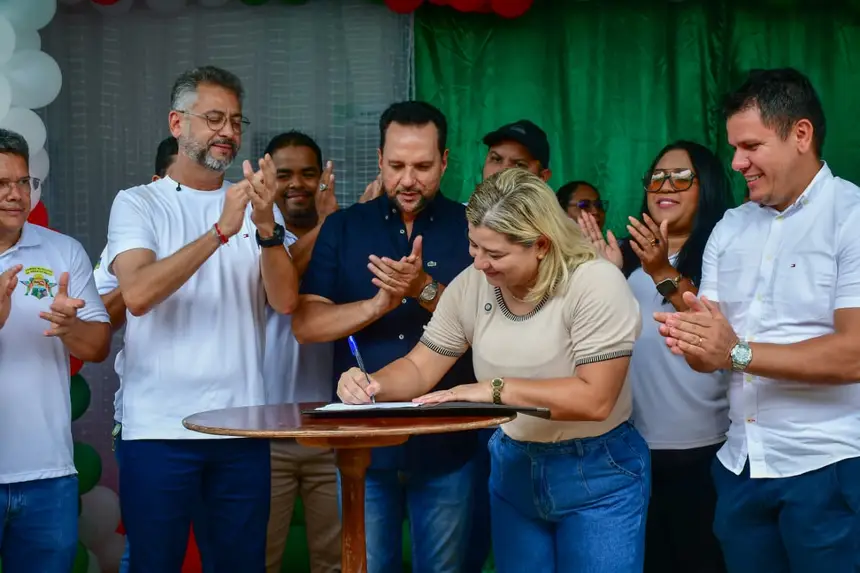  <div class='credito_fotos'>Foto: Max Renê/GEA &nbsp;&nbsp;|&nbsp;&nbsp; <a href='/midias/2026/originais/20260414111758-GF00017076-F00221276.webp' download><i class='fa-solid fa-download'></i> Download</a></div>