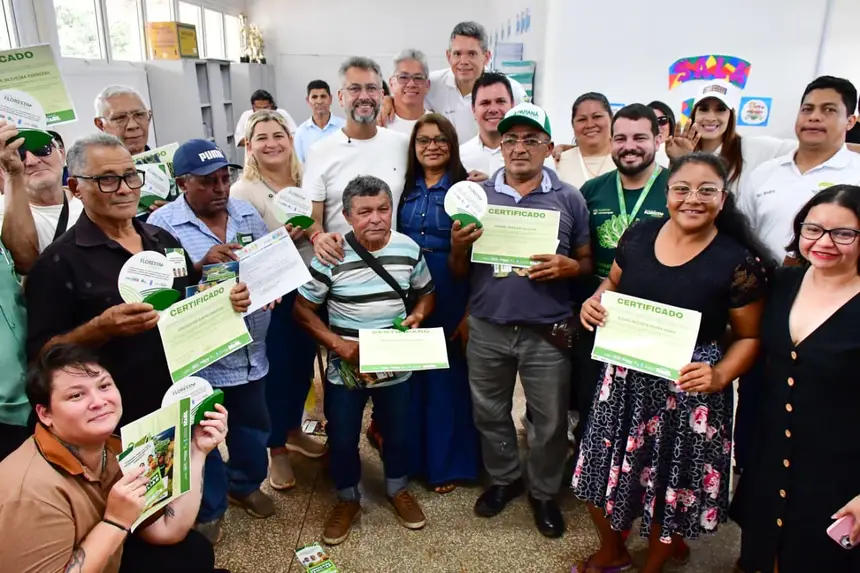  <div class='credito_fotos'>Foto: Max Renê/GEA &nbsp;&nbsp;|&nbsp;&nbsp; <a href='/midias/2026/originais/20260414112642-GF00017077-F00221301.webp' download><i class='fa-solid fa-download'></i> Download</a></div>