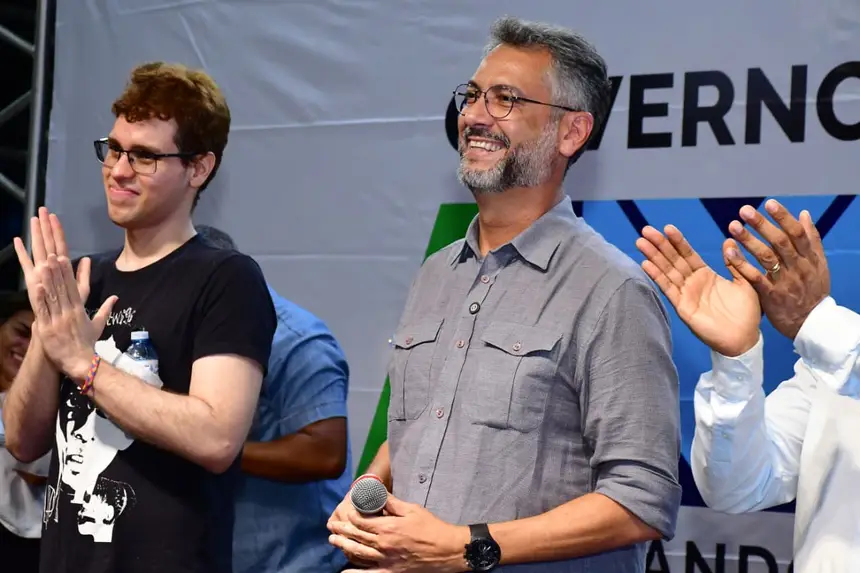  <div class='credito_fotos'>Foto: Max Renê/GEA &nbsp;&nbsp;|&nbsp;&nbsp; <a href='/midias/2026/originais/20260414113841-GF00017079-F00221345.webp' download><i class='fa-solid fa-download'></i> Download</a></div>