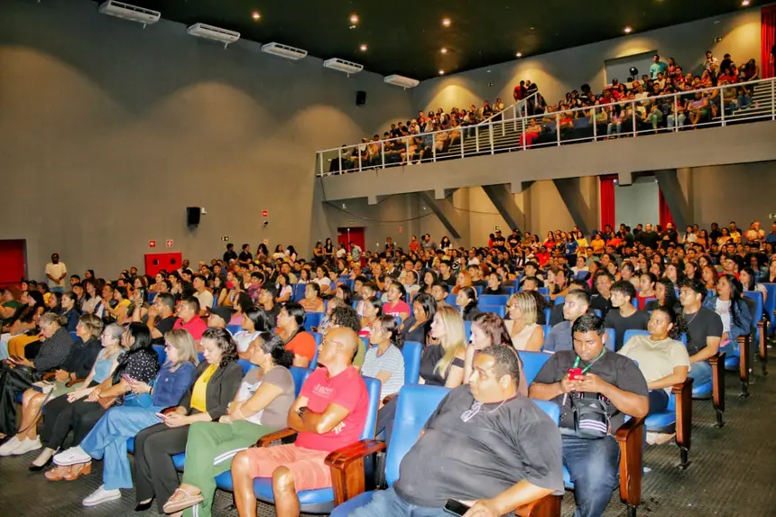  <div class='credito_fotos'>Foto: Aog Rocha/GEA &nbsp;&nbsp;|&nbsp;&nbsp; <a href='/midias/2026/originais/20260417103418-GF00017083-F00221413.webp' download><i class='fa-solid fa-download'></i> Download</a></div>