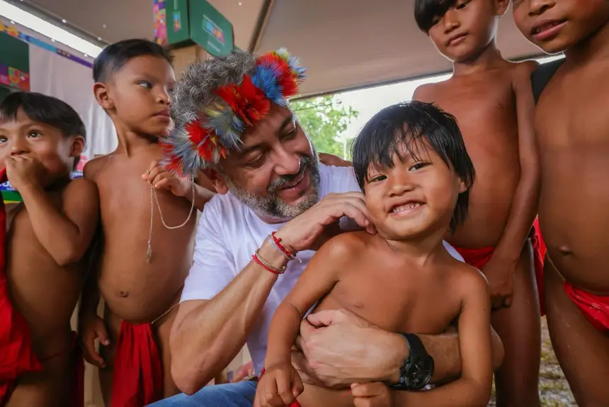  <div class='credito_fotos'>Foto: Ruan Alves / GEA &nbsp;&nbsp;|&nbsp;&nbsp; <a href='/midias/2026/originais/20260420104033-GF00017089-F00221591.webp' download><i class='fa-solid fa-download'></i> Download</a></div>