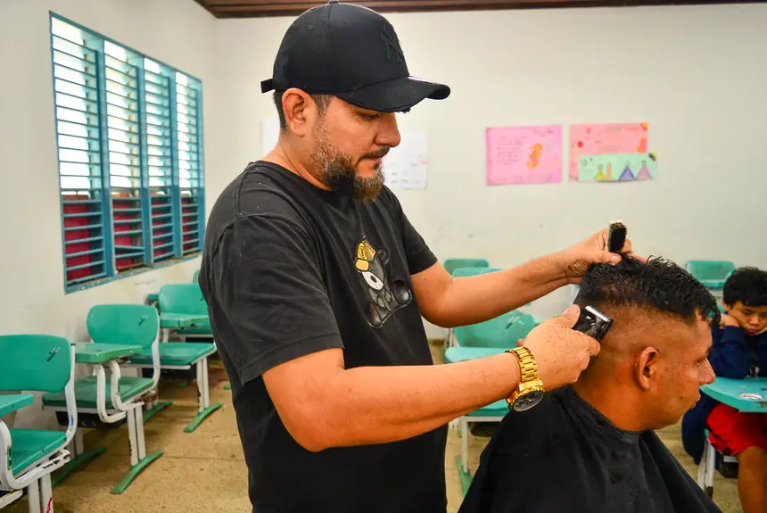  <div class='credito_fotos'>Foto: Maksuel Martins/GEA &nbsp;&nbsp;|&nbsp;&nbsp; <a href='/midias/2026/originais/20260420105744-GF00017090-F00221637.webp' download><i class='fa-solid fa-download'></i> Download</a></div>