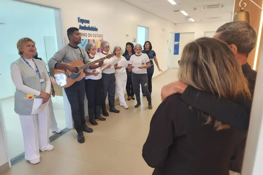 Emoção na despeida, com dirito a louvor e mensagens positivas para um novo recomeço