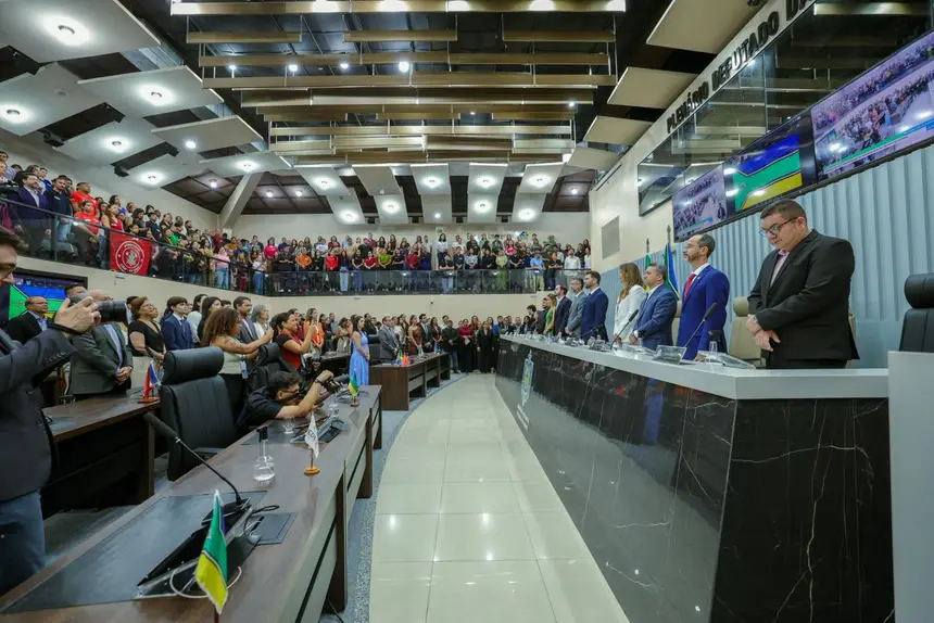  <div class='credito_fotos'>Foto: Ruan Alves / GEA &nbsp;&nbsp;|&nbsp;&nbsp; <a href='/midias/2026/originais/20260423151756-GF00017097-F00221809.webp' download><i class='fa-solid fa-download'></i> Download</a></div>