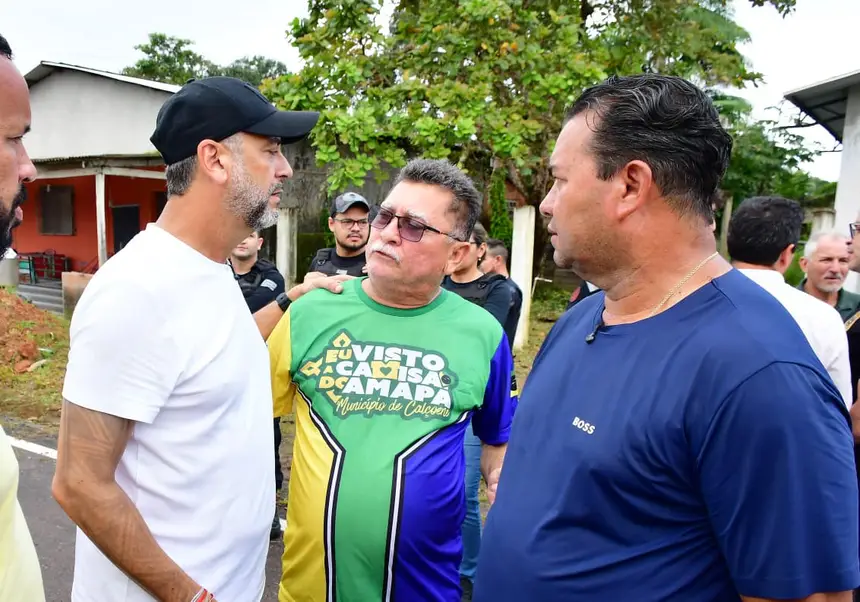 Governador Clecio Luís com o policial civil Airton o prefeito Toninho garimpeiro.