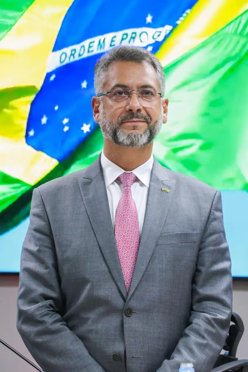  <div class='credito_fotos'>Foto: Ruan Alves / GEA &nbsp;&nbsp;|&nbsp;&nbsp; <a href='/midias/2026/originais/20260504132632-GF00017123-F00222554.webp' download><i class='fa-solid fa-download'></i> Download</a></div>