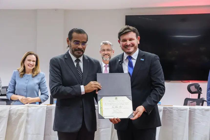  <div class='credito_fotos'>Foto: Ruan Alves / GEA &nbsp;&nbsp;|&nbsp;&nbsp; <a href='/midias/2026/originais/20260504132641-GF00017123-F00222565.webp' download><i class='fa-solid fa-download'></i> Download</a></div>
