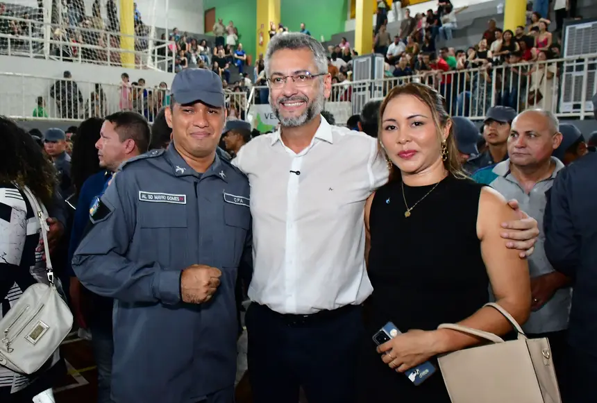  <div class='credito_fotos'>Foto: Max Renê/GEA &nbsp;&nbsp;|&nbsp;&nbsp; <a href='/midias/2026/originais/20260506101404-GF00017124-F00222589.webp' download><i class='fa-solid fa-download'></i> Download</a></div>