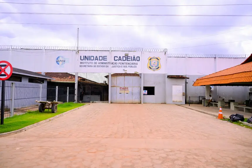 O certame disponibiliza um total de 45 vagas, sendo 35 exclusivas para Policiais Penais do Amapá lotados no Departamento de Polícia Penal (DPP/IAPEN