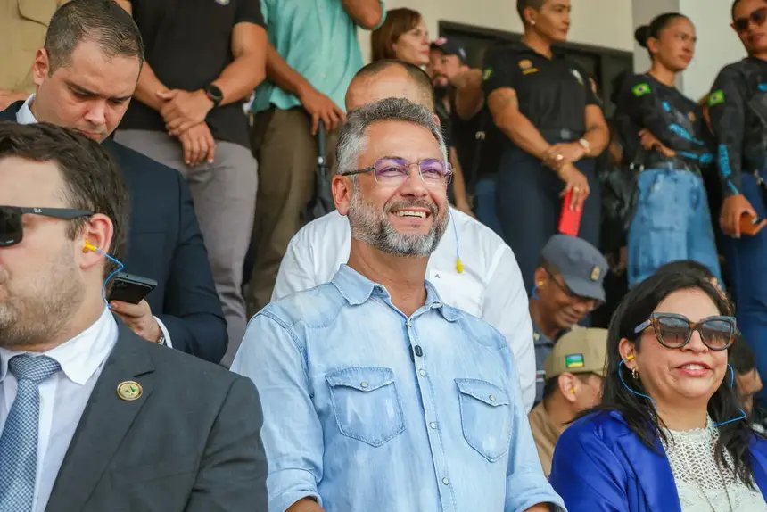  <div class='credito_fotos'>Foto: Ruan Alves / GEA &nbsp;&nbsp;|&nbsp;&nbsp; <a href='/midias/2026/originais/20260616094336-GF00017200-F00224481.webp' download><i class='fa-solid fa-download'></i> Download</a></div>