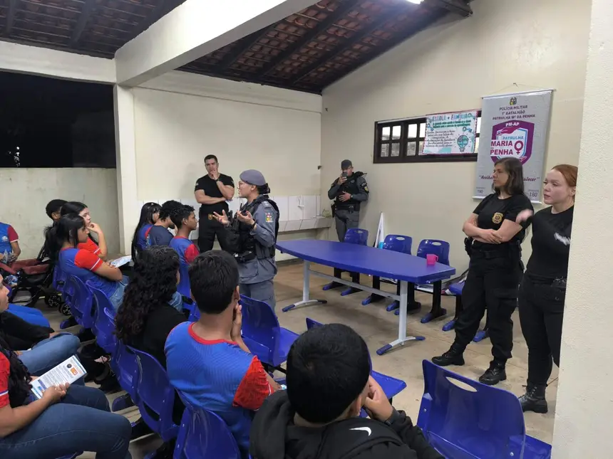 Período operacional realiza palestras, rodas de conversa e visitas sociais.