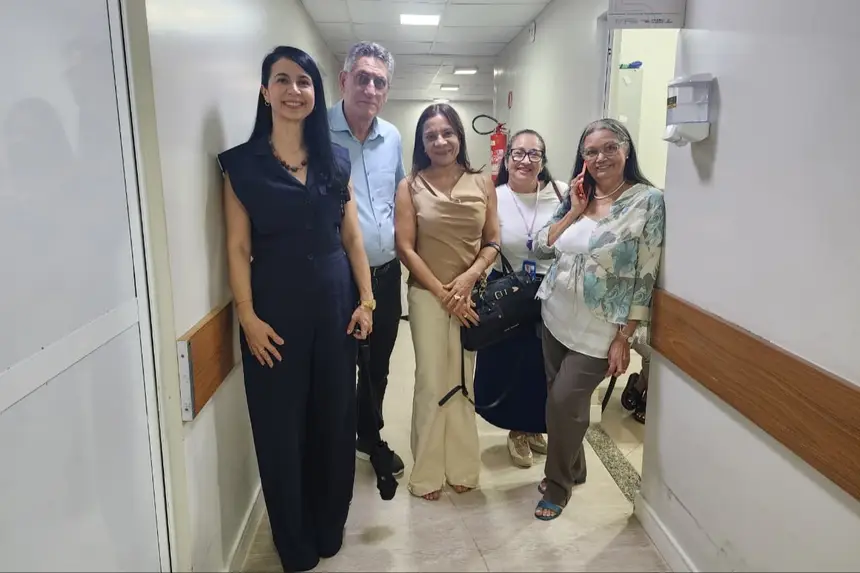 Equipe da ABTO em visita no HE 