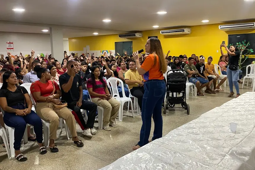 Secretária Priscila Magno 