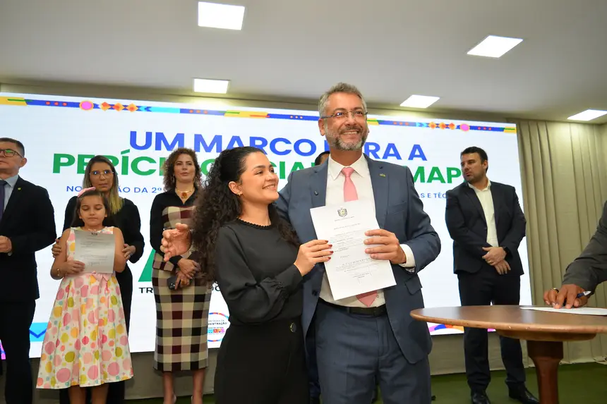  <div class='credito_fotos'>Foto: Maksuel Martins/GEA &nbsp;&nbsp;|&nbsp;&nbsp; <a href='/midias/2026/originais/20260618135631-GF00017205-F00224638.webp' download><i class='fa-solid fa-download'></i> Download</a></div>