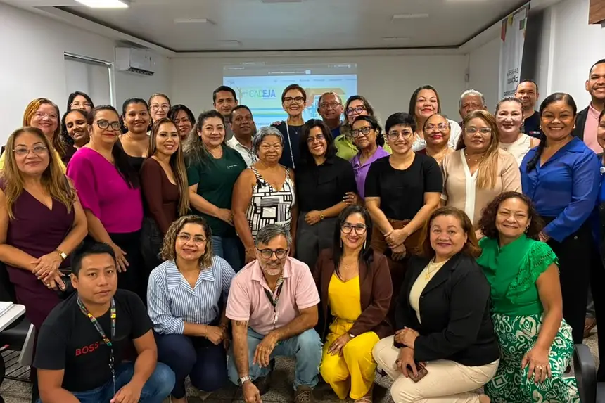 Na rede estadual, 91 escolas do Amapá ofertam a Educação de Jovens e Adultos