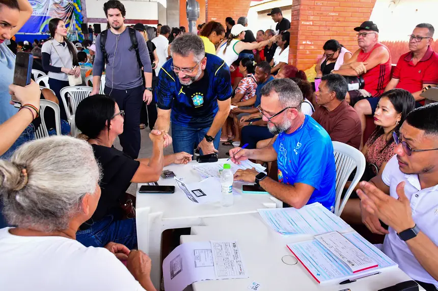 No programa Olhar do Futuro, população tem acesso a consultas oftalmológicas