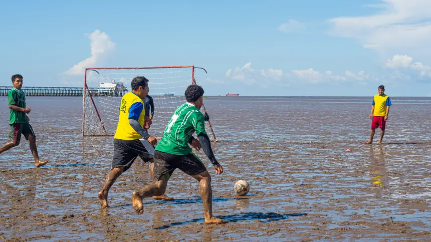  <div class='credito_fotos'>Foto: Arthur Alves / SECOM GEA &nbsp;&nbsp;|&nbsp;&nbsp; <a href='/midias/2026/originais/20260622100933-GF00017213-F00224874.webp' download><i class='fa-solid fa-download'></i> Download</a></div>