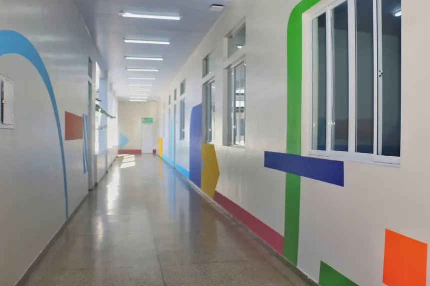 a unidade ganhou um novo bloco com três laboratórios, três salas destinadas à formação técnica